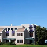 Loyola Marymount University - Apartments